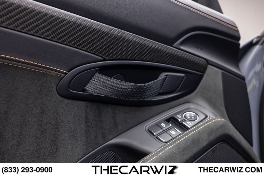 2024 Porsche 718 Spyder RS - Photo 36