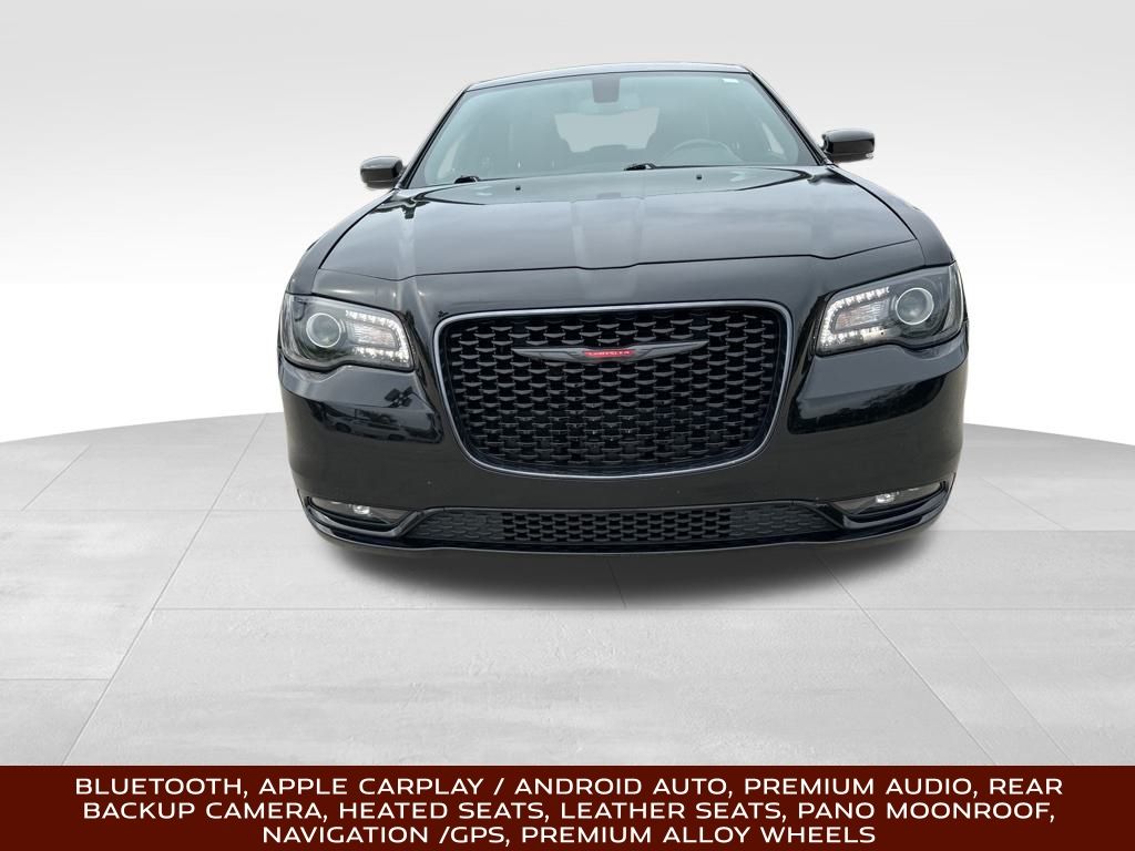 2022 Chrysler 300 S 2