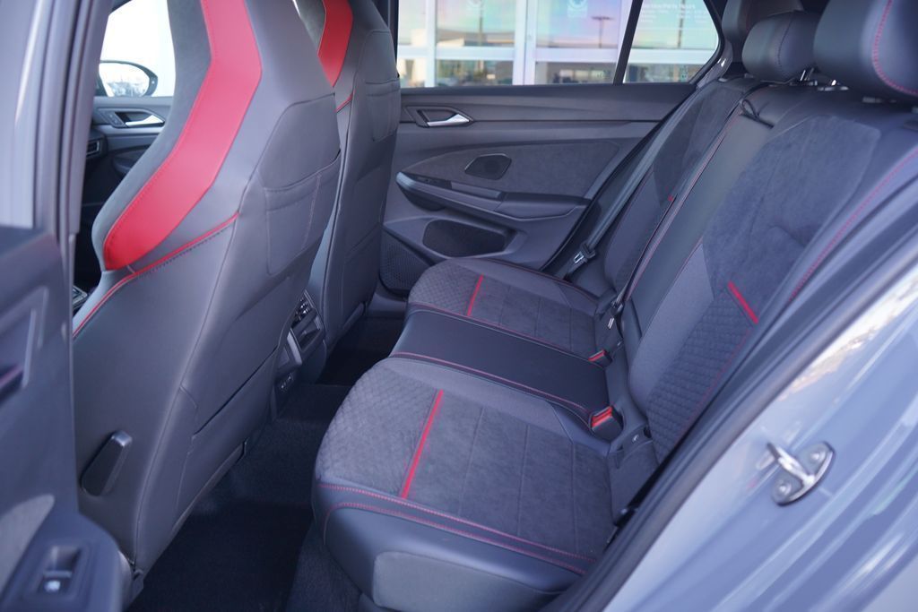 Thumbnail: 2026 Volkswagen Golf - 7