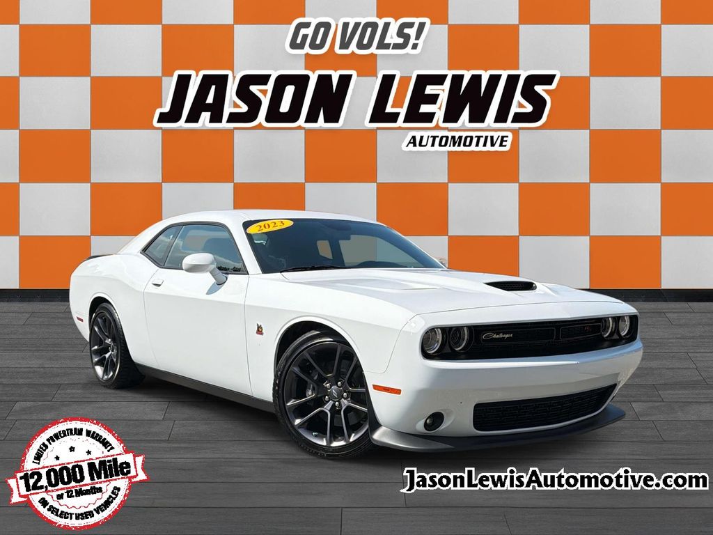 White 2023 Dodge Challenger Coupe Rear-Wheel Drive 8-Speed Automatic