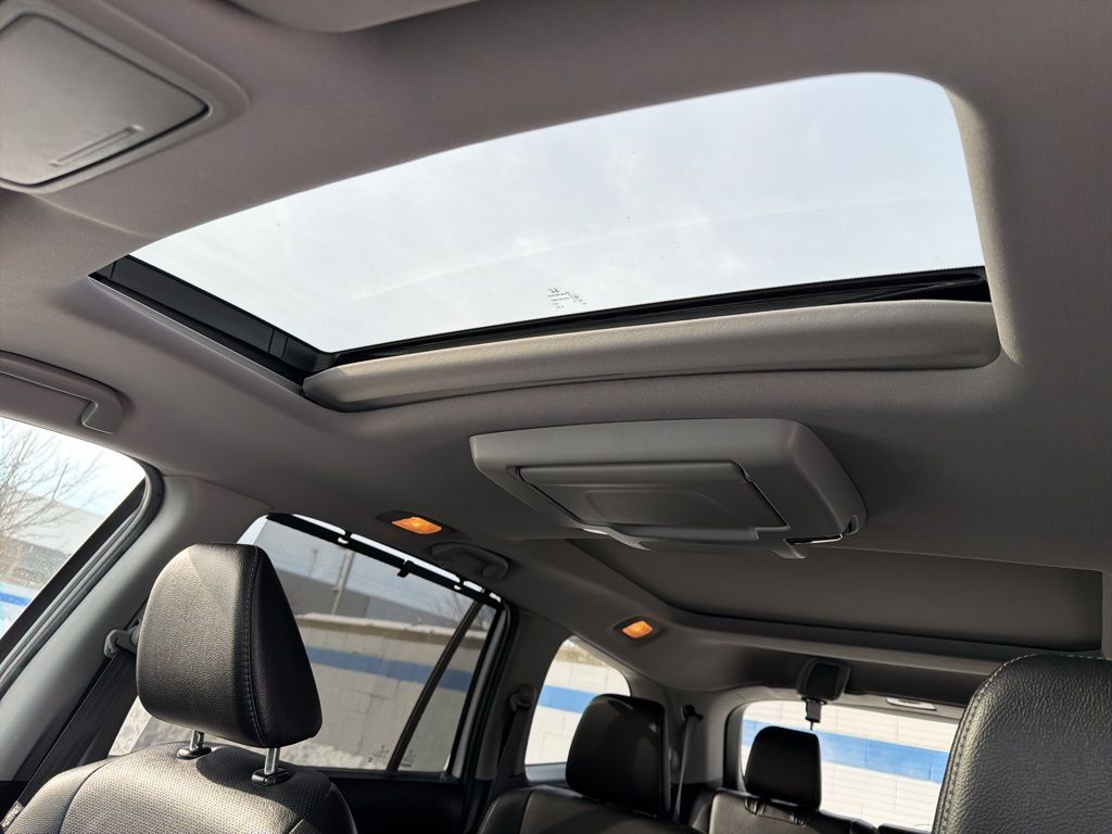 Thumbnail: 2021 Honda Pilot - 11