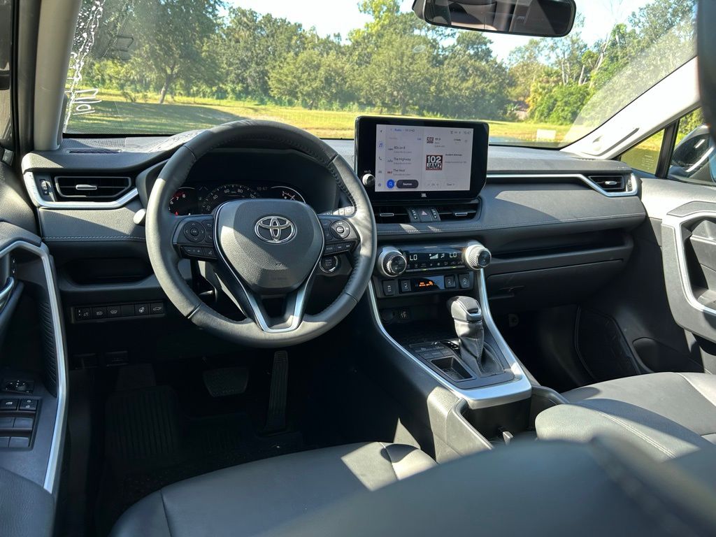 Thumbnail: 2023 Toyota RAV4 - 9