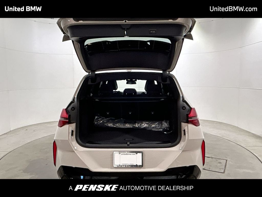 Thumbnail: 2026 BMW X3 - 22