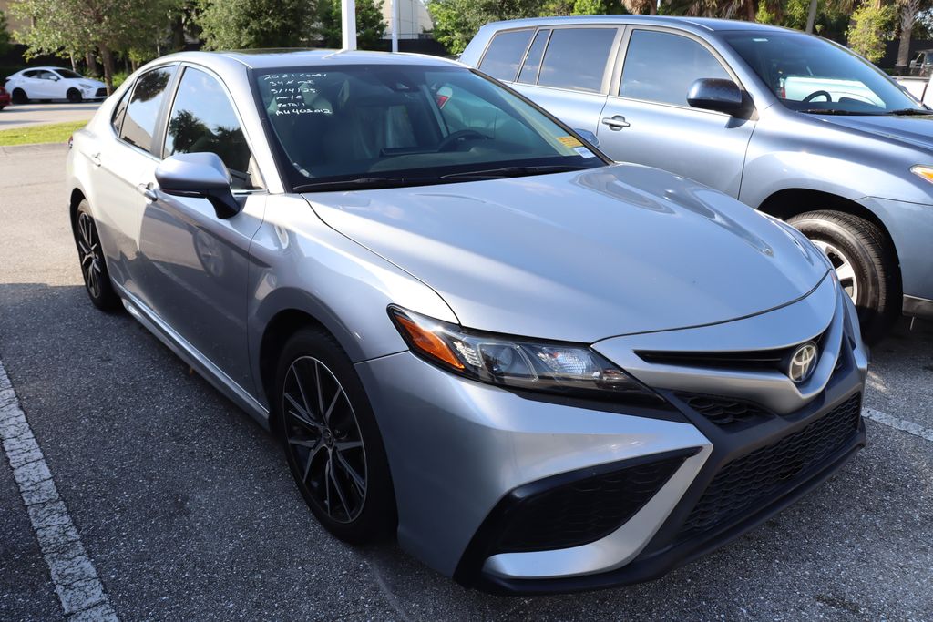 2021 Toyota Camry SE 5