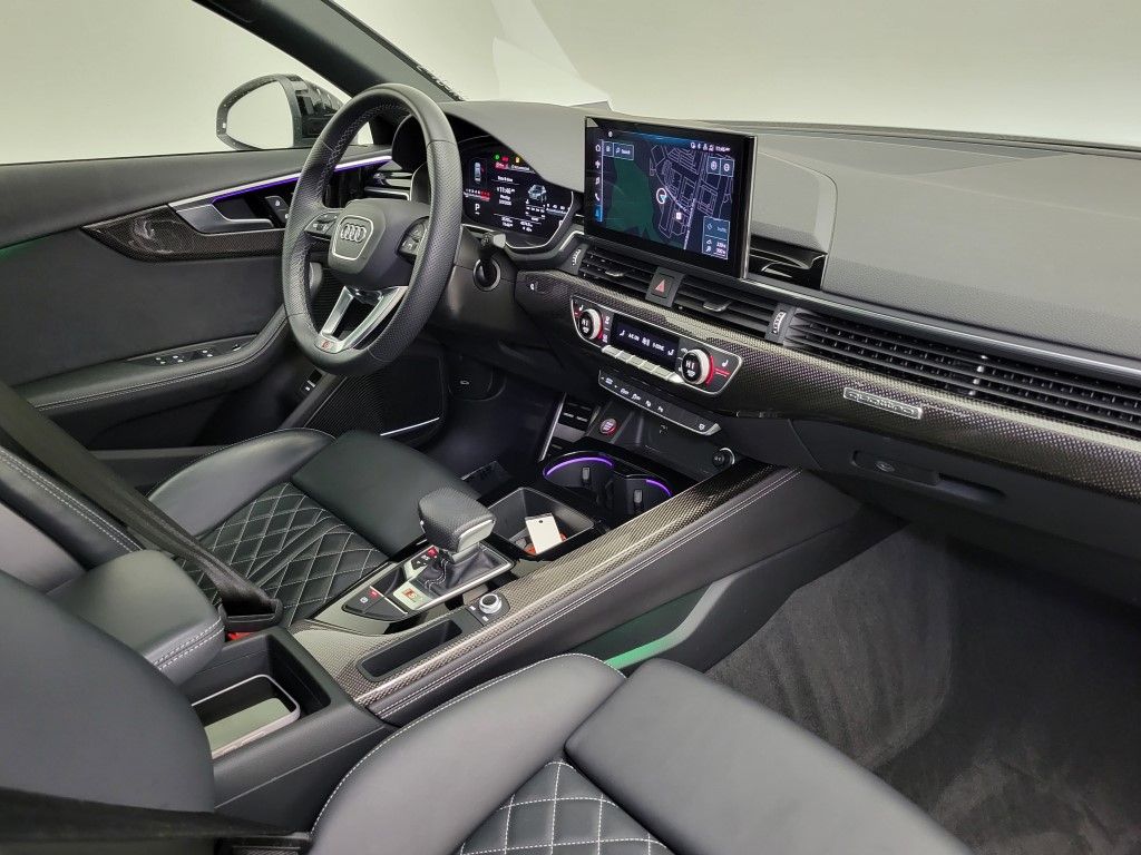 Thumbnail: 2023 Audi S4 - 13