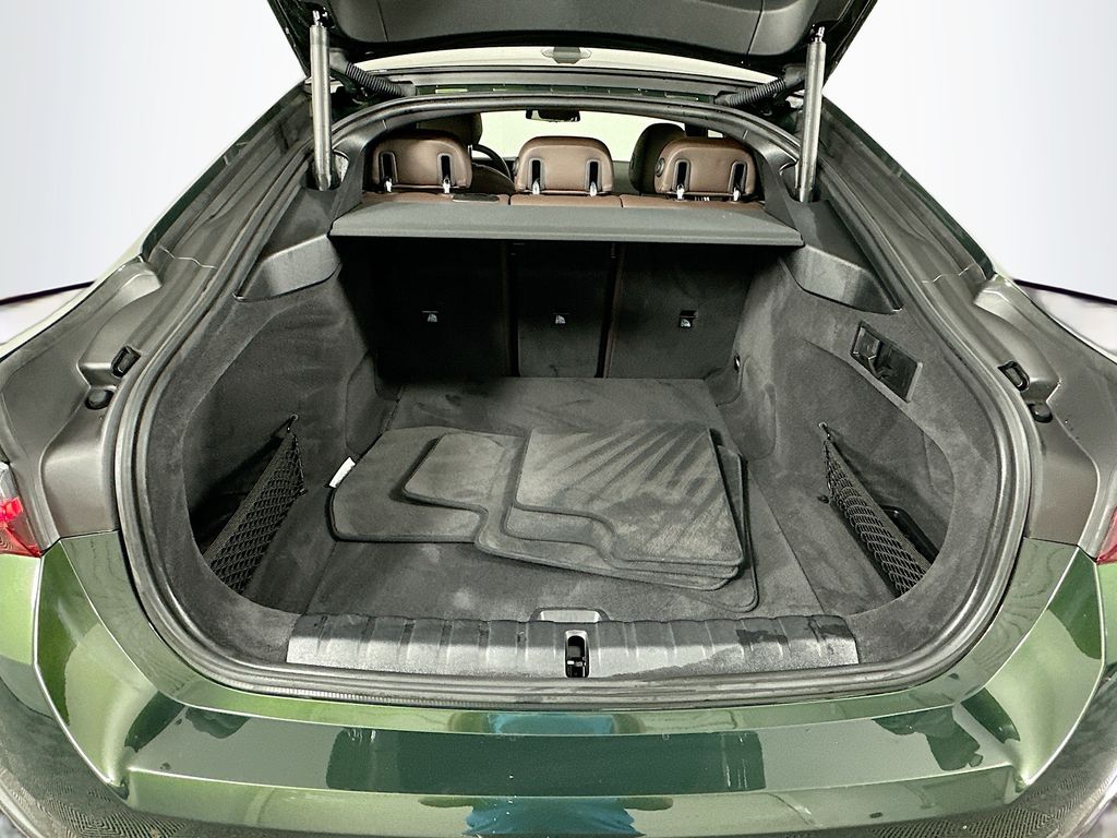 Thumbnail: 2023 BMW i4 - 27