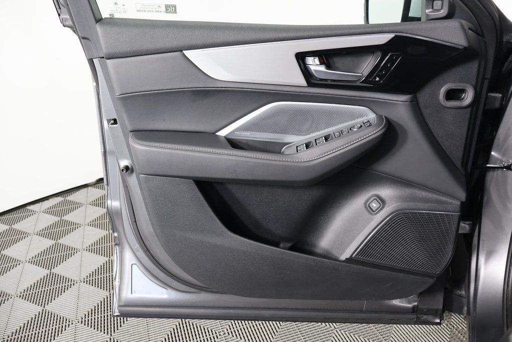 Thumbnail: 2025 Acura MDX - 12