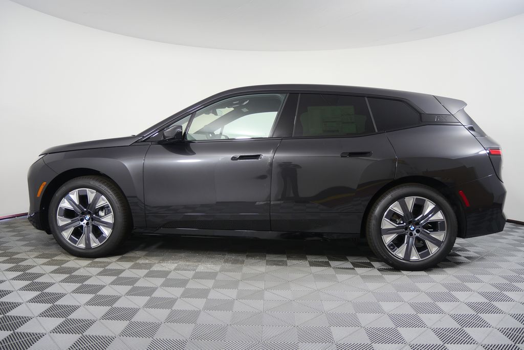 2026 BMW iX  6