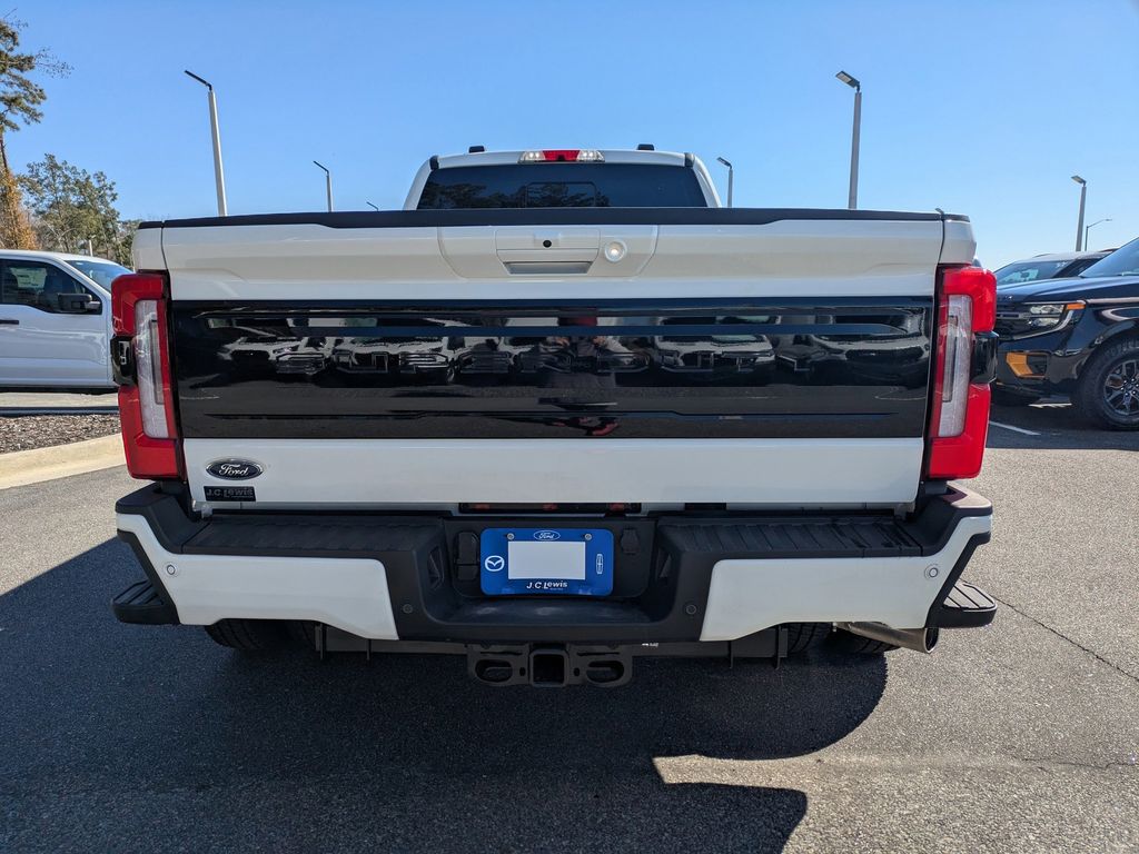 2026 Ford F-350 Super Duty Platinum