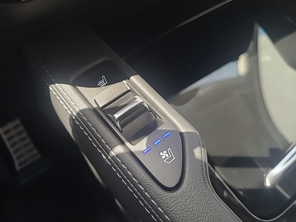 used 2022 Kia Telluride car, priced at $33,289