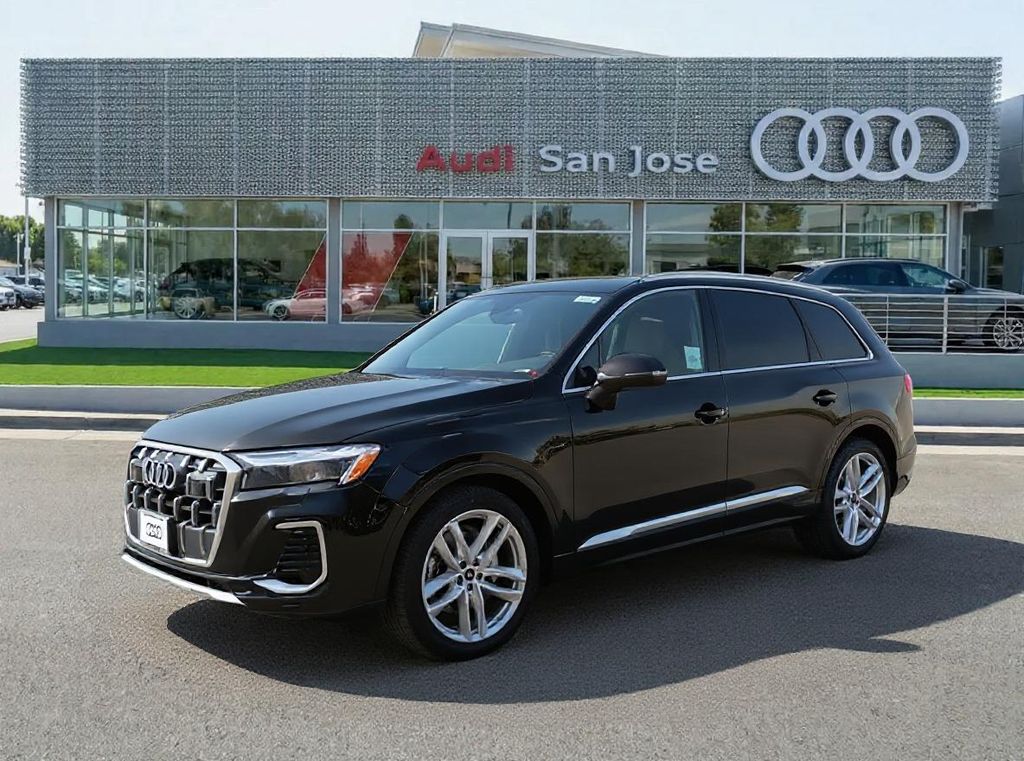 Thumbnail: 2025 Audi Q7 - 1