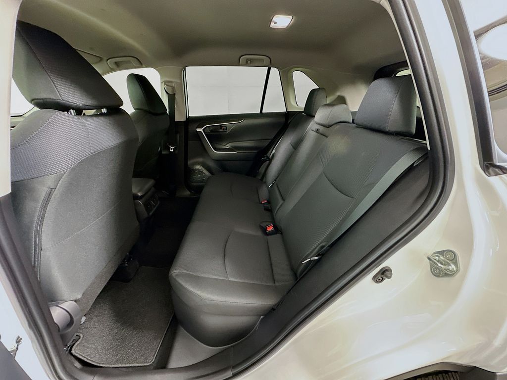 Thumbnail: 2025 Toyota RAV4 - 24