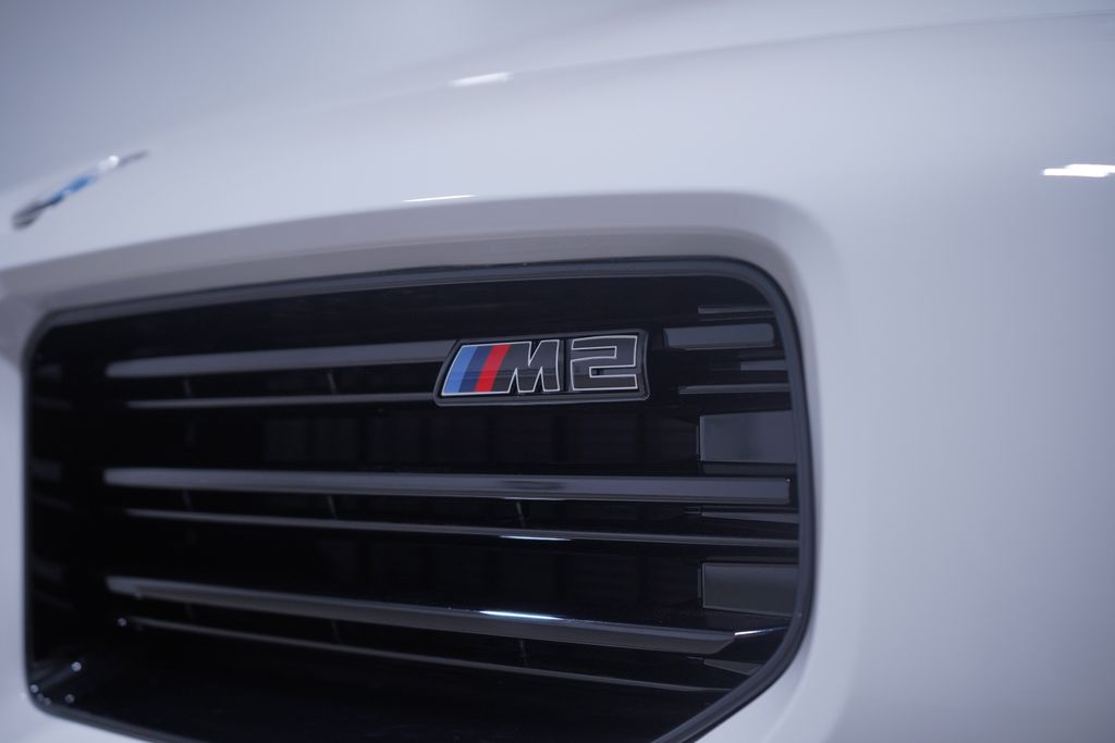 2025 BMW M2  2