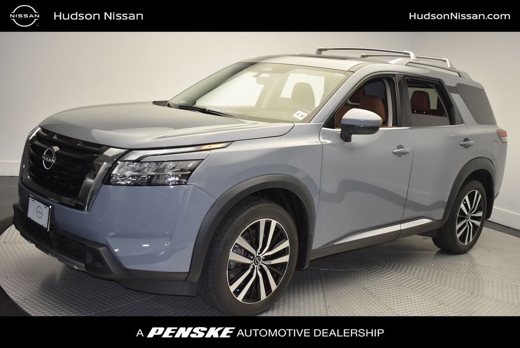 Thumbnail: 2023 Nissan Pathfinder - 1