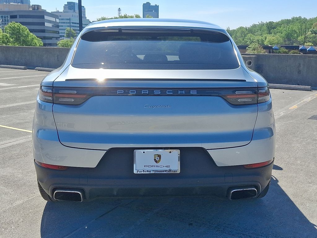 2022 Porsche   9