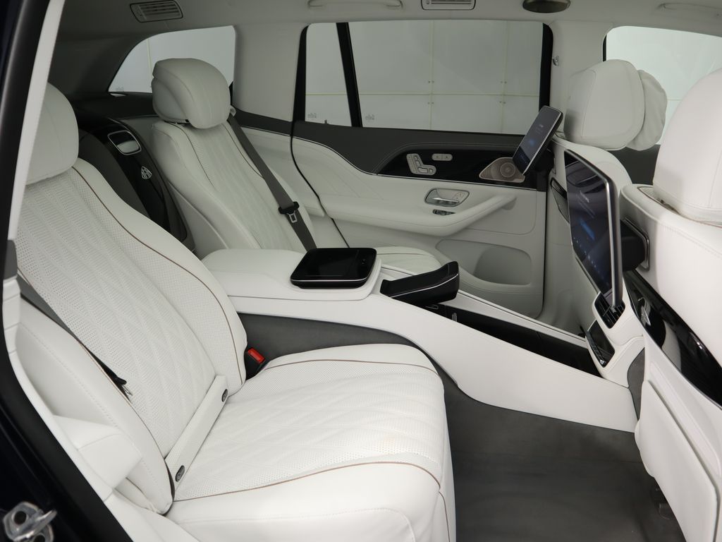 Thumbnail: 2025 Mercedes-Benz GLS - 24