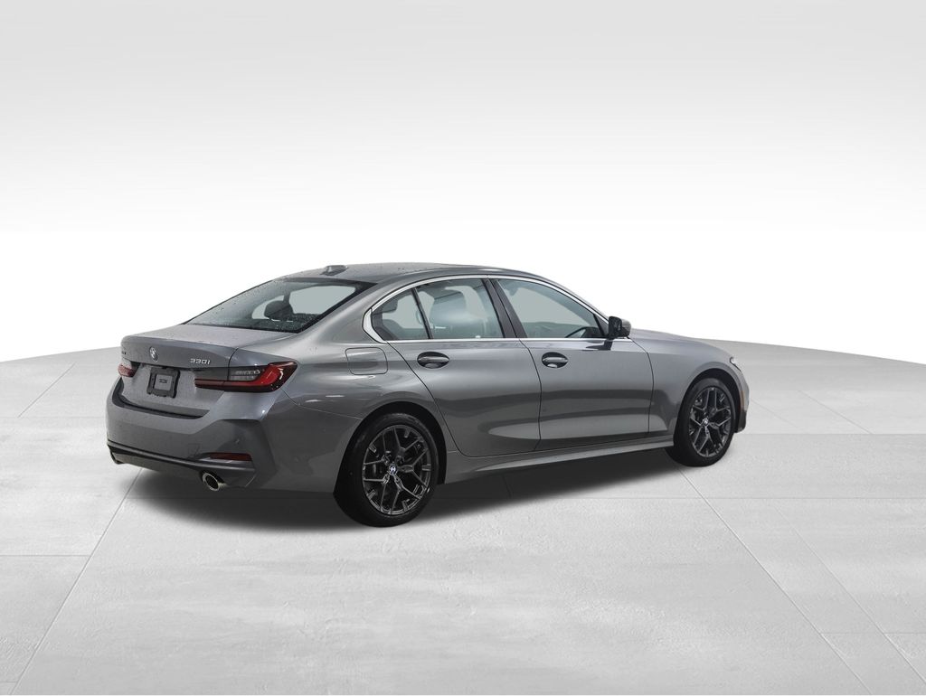 2025 BMW 3 Series 330i xDrive 5