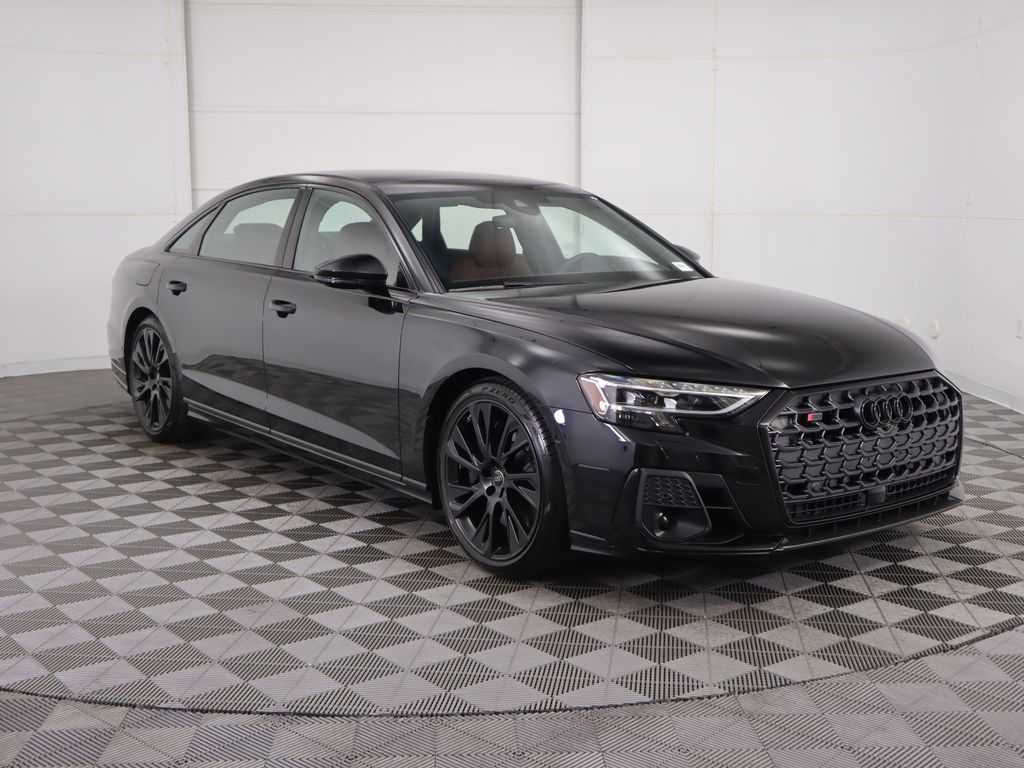 Thumbnail: 2025 Audi S8 - 3