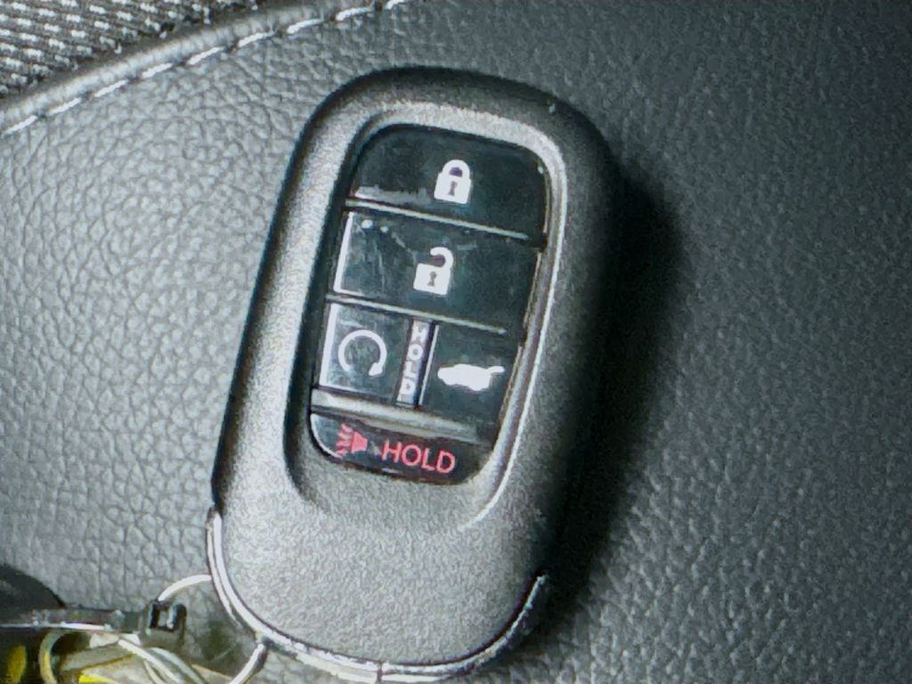 Used Car 2025 Honda Pilot  Utility Ex-l All Wheel Drive For Sale Under $50,000 In Austin, Texas