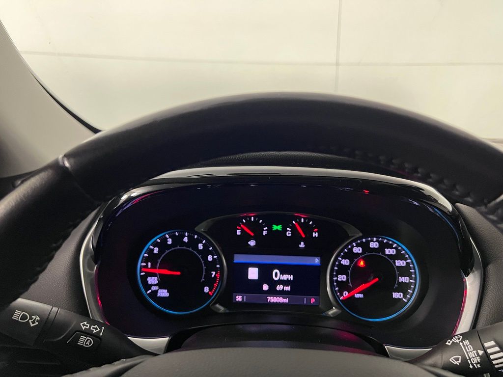 Used 2020 White Chevrolet Premier image 30