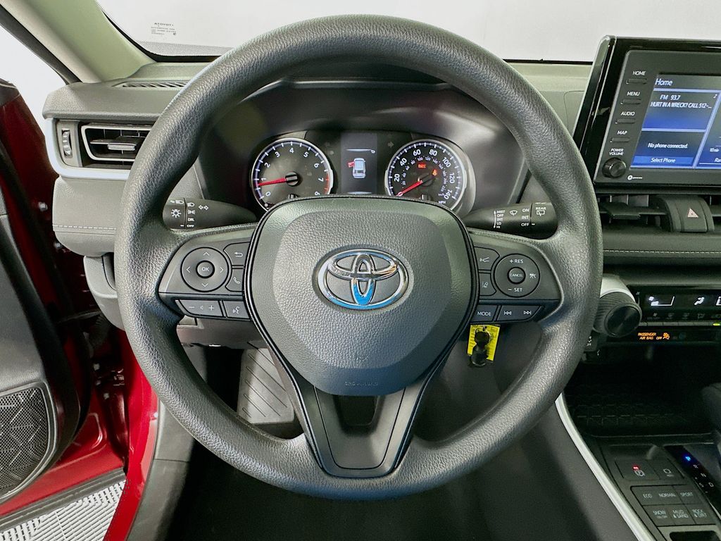 Thumbnail: 2022 Toyota RAV4 - 11