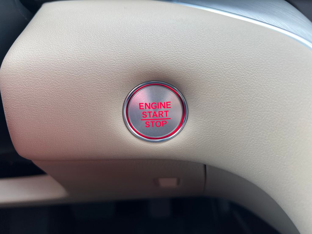 Thumbnail: 2025 Acura TLX - 20