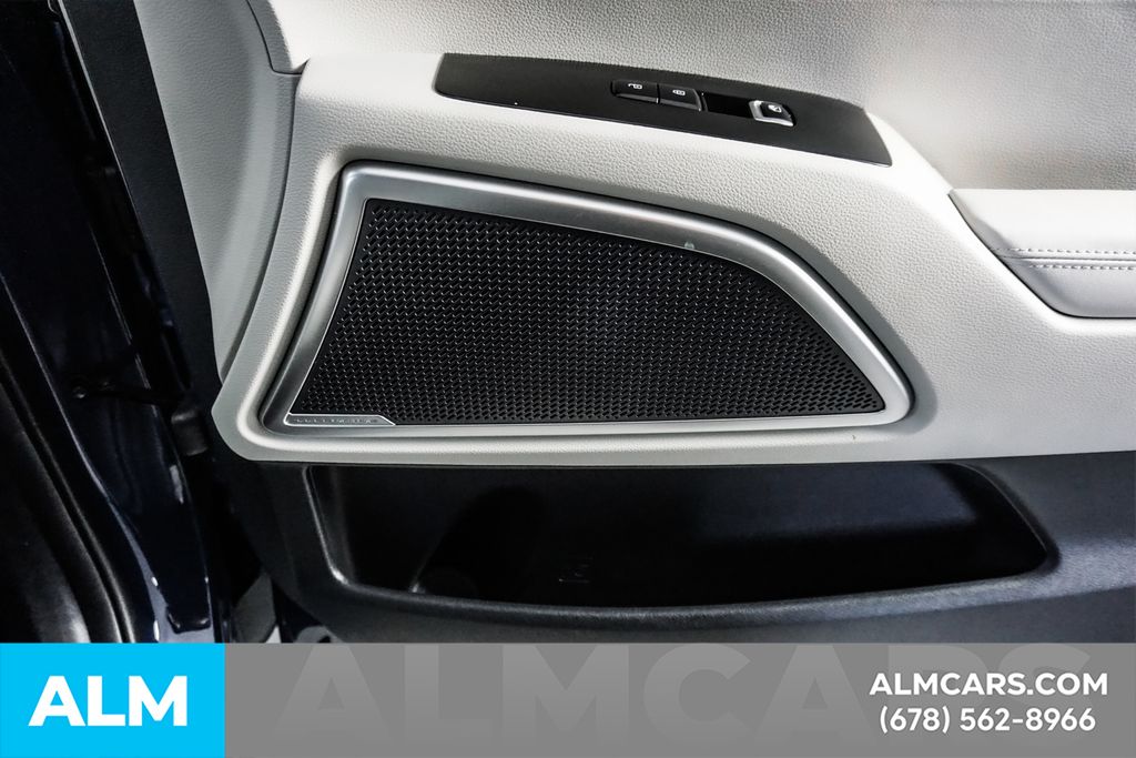 Used 2023 Black Kia EX image 41