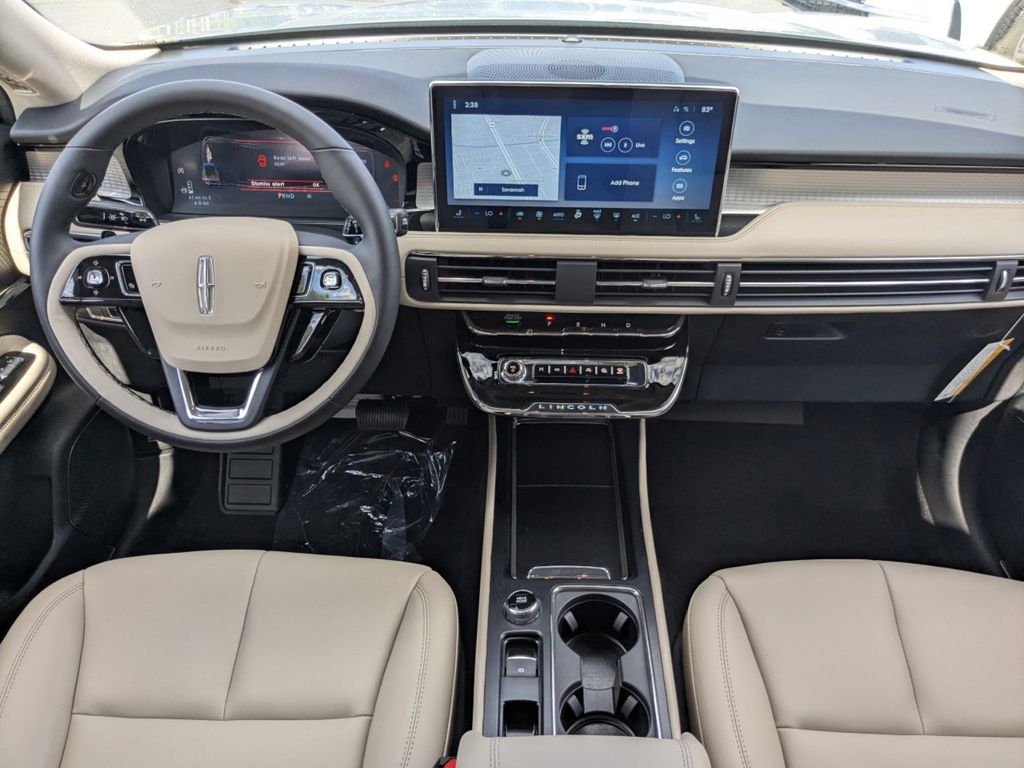 2025 Lincoln Corsair Premiere