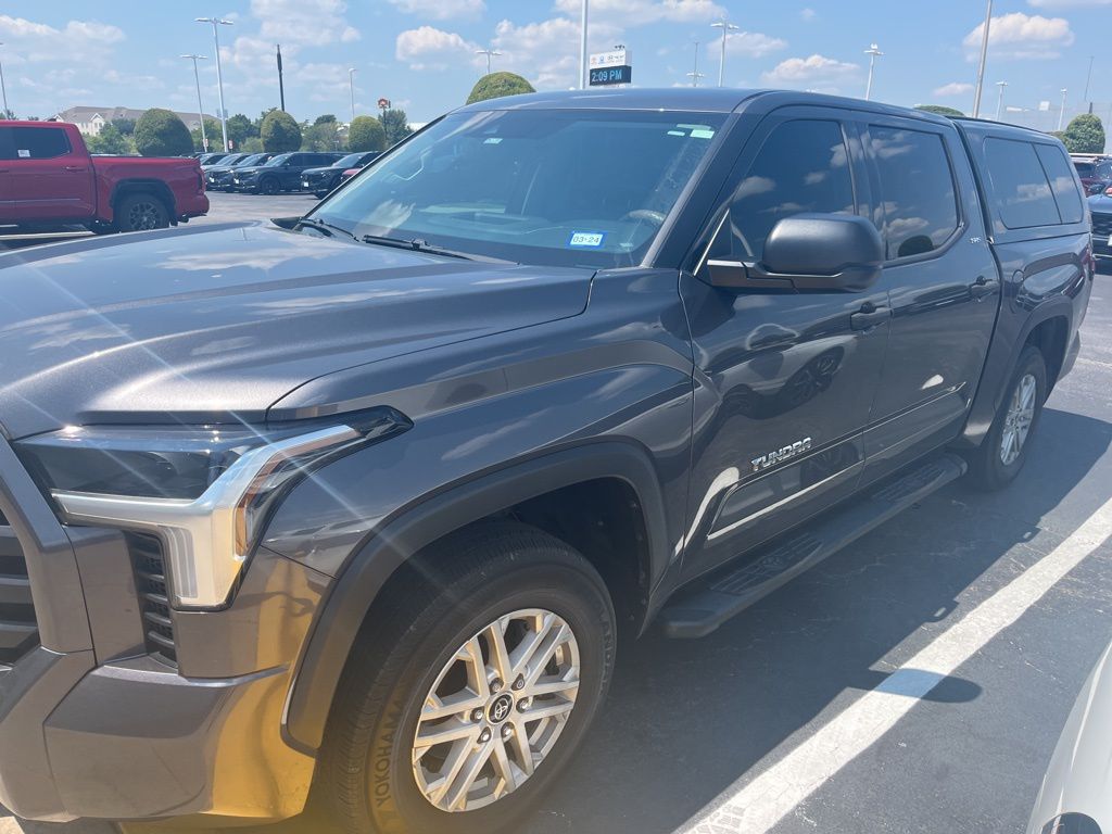 Thumbnail: 2022 Toyota Tundra - 6