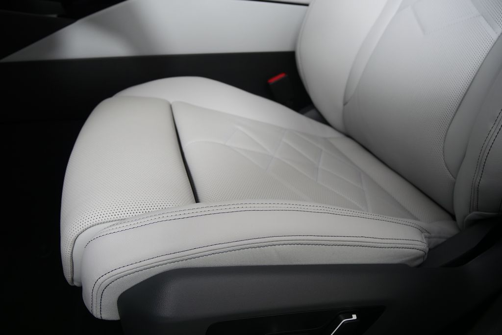 2026 BMW 5 Series 530i 9