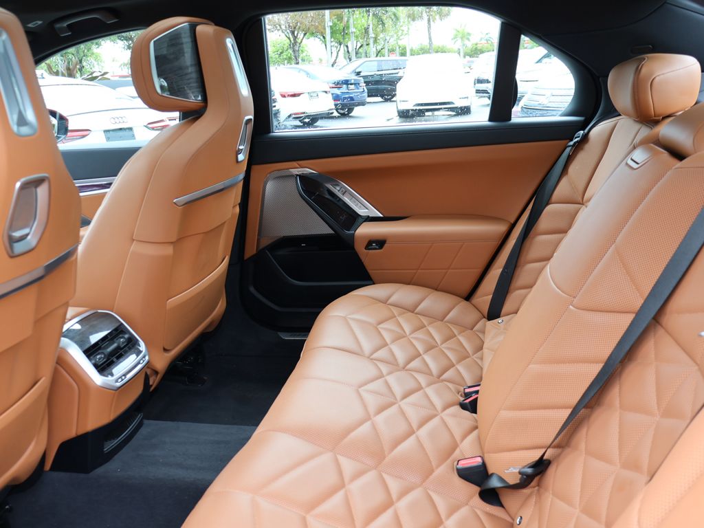 Used 2023 Red BMW 740i image 39