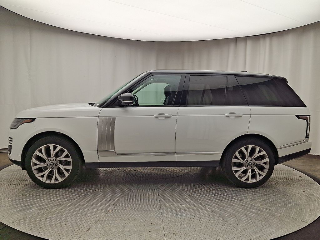 Thumbnail: 2020 Land Rover Range Rover - 7