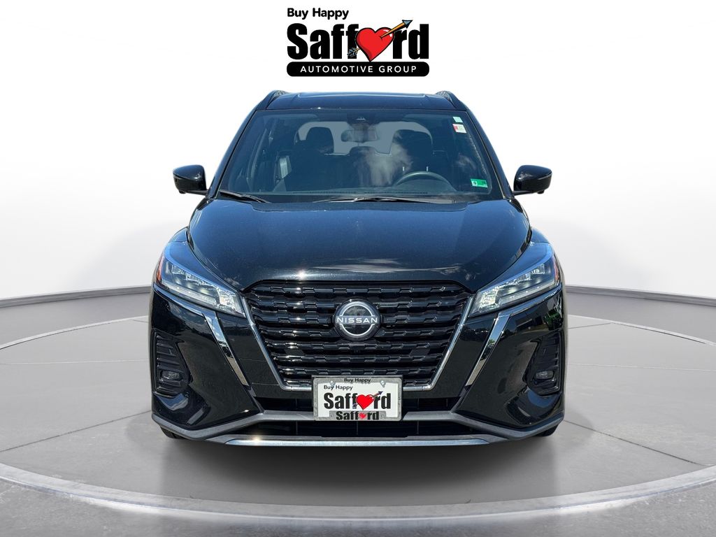 Used 2024 Black Nissan SR image 7