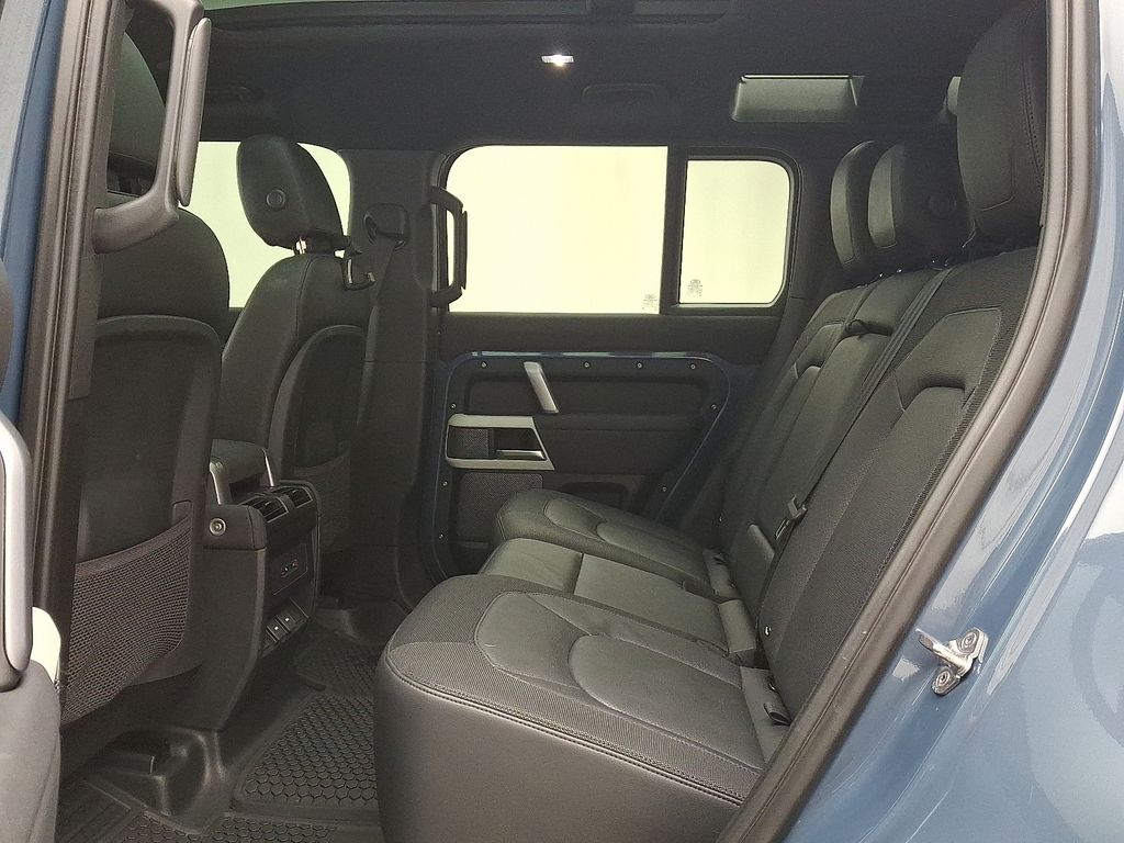 Thumbnail: 2023 Land Rover Defender - 10