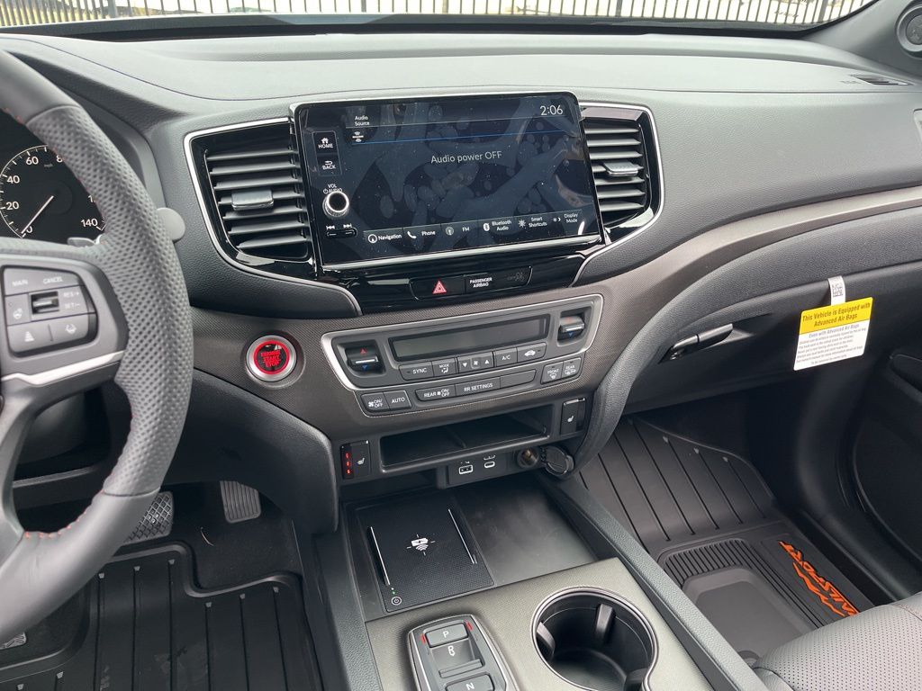 Thumbnail: 2026 Honda Ridgeline - 10