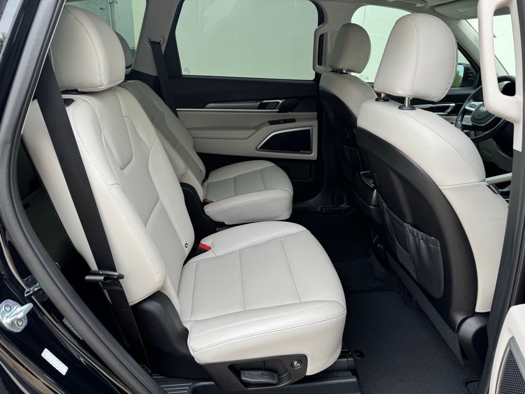 Used Car 2021 Kia Telluride  S For Sale Under $30,000 In Georgetown, Texas