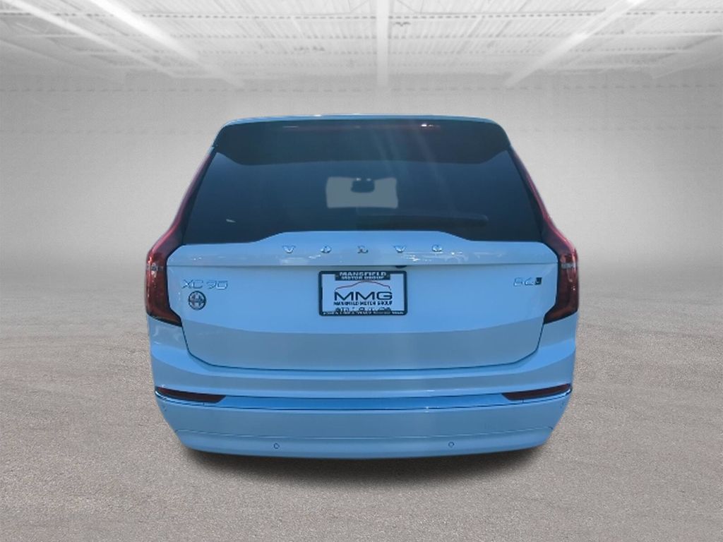 2026 Volvo XC90 Ultra - Photo 6
