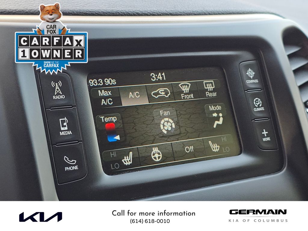 2016 Jeep Cherokee Latitude photo 24