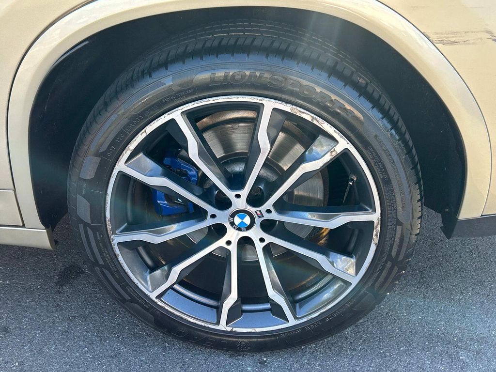 Thumbnail: 2020 BMW X4 - 16