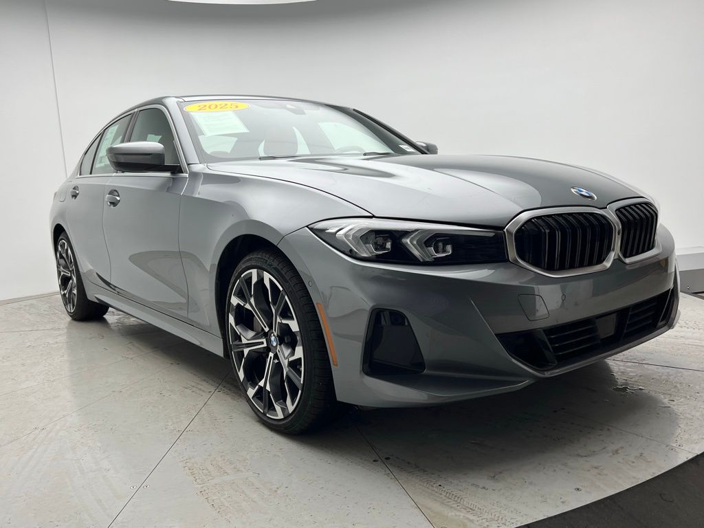 Thumbnail: 2025 BMW 3 Series - 2