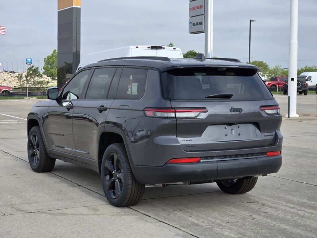 2024 Jeep Grand Cherokee L Limited 3