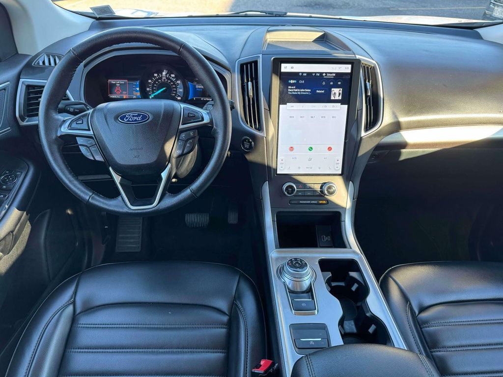 2024 Ford Edge SEL - Photo 17