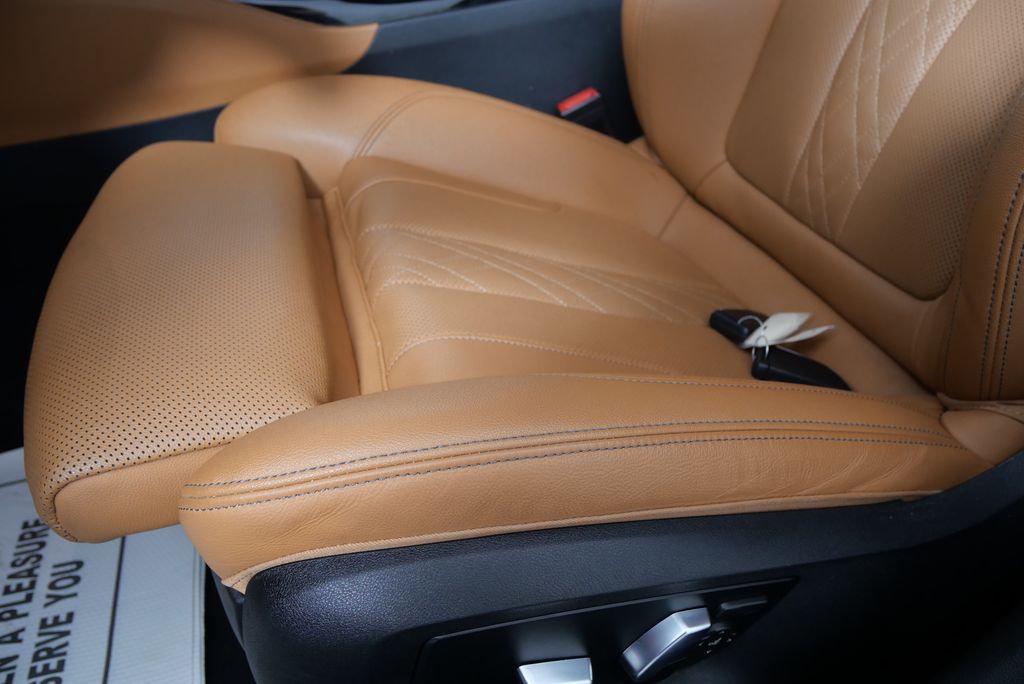 2022 BMW 5 Series 530i xDrive 9