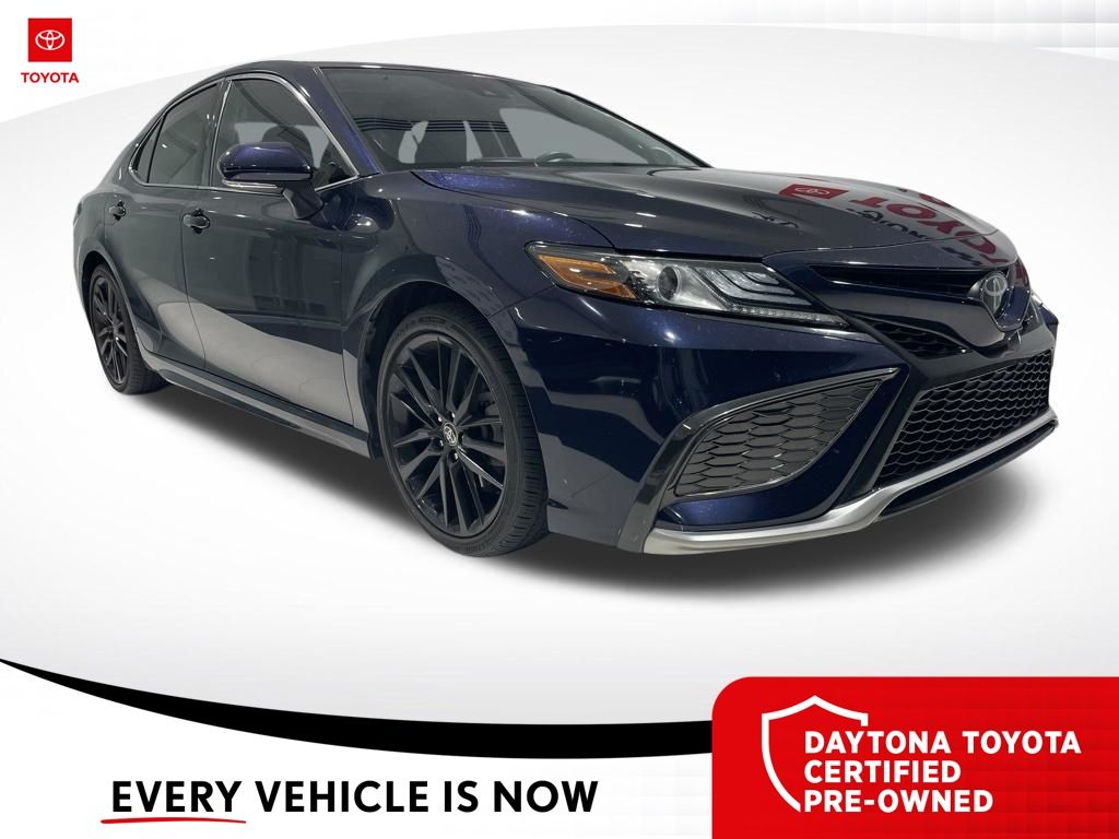 2022 Toyota Camry XSE's photo