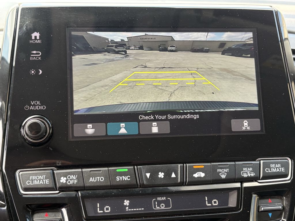 Used 2021 Blue Honda EX-L image 19