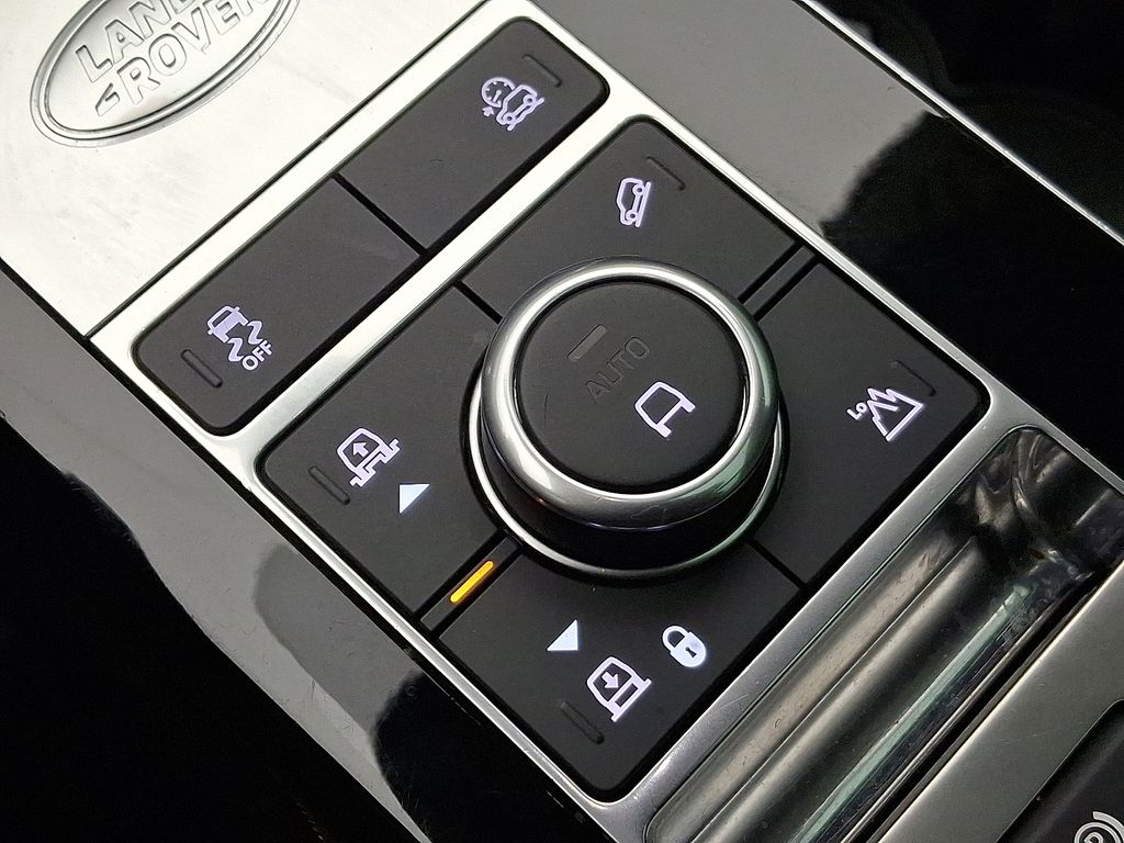 2020 Land Rover Range Rover HSE 27