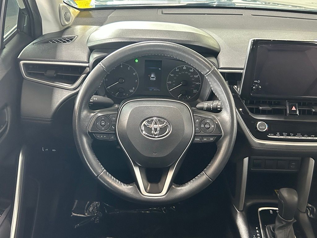 Used 2023 Cypress Toyota LE image 9
