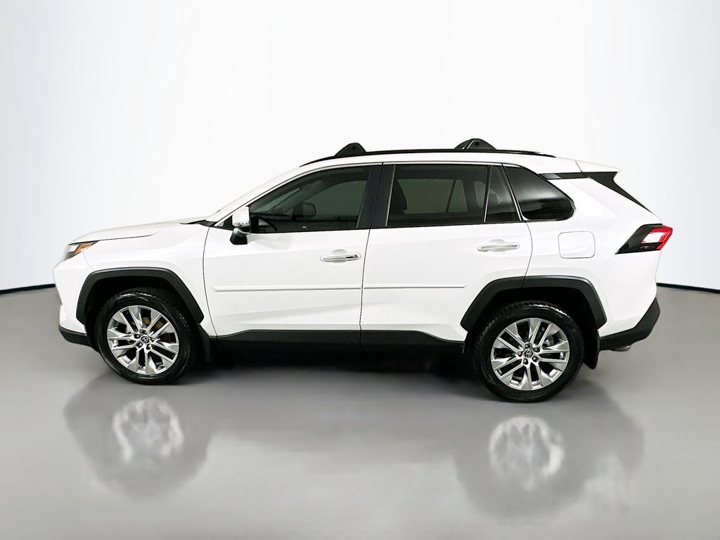 Thumbnail: 2025 Toyota RAV4 - 8