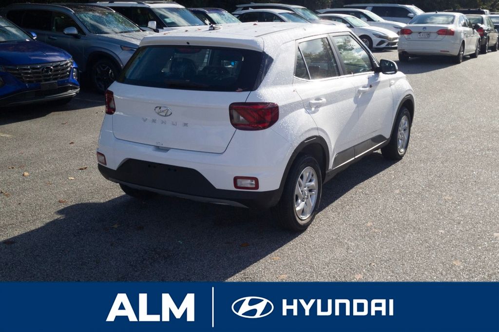 New 2026 White Hyundai SE image 6