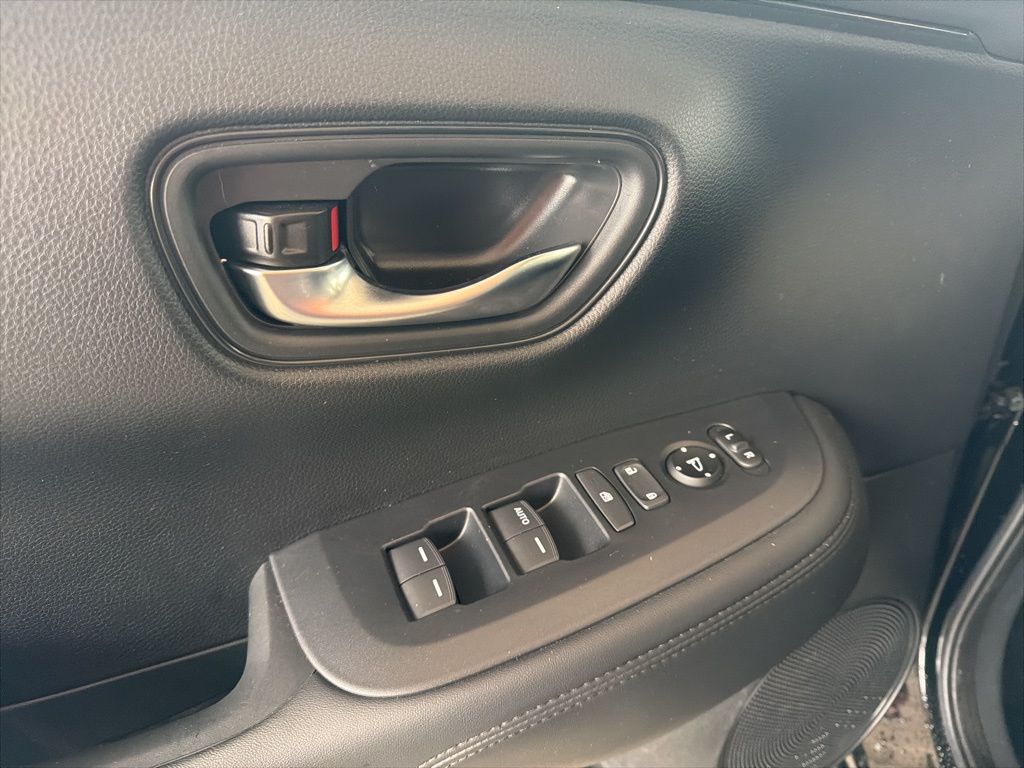 Thumbnail: 2024 Honda HR-V - 25